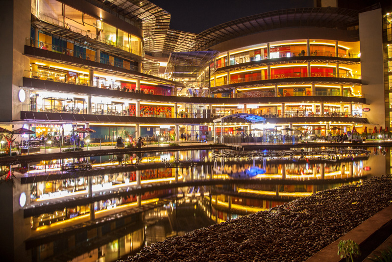 李澤瓊 雙河商場(chǎng)夜景 13578675716.jpg